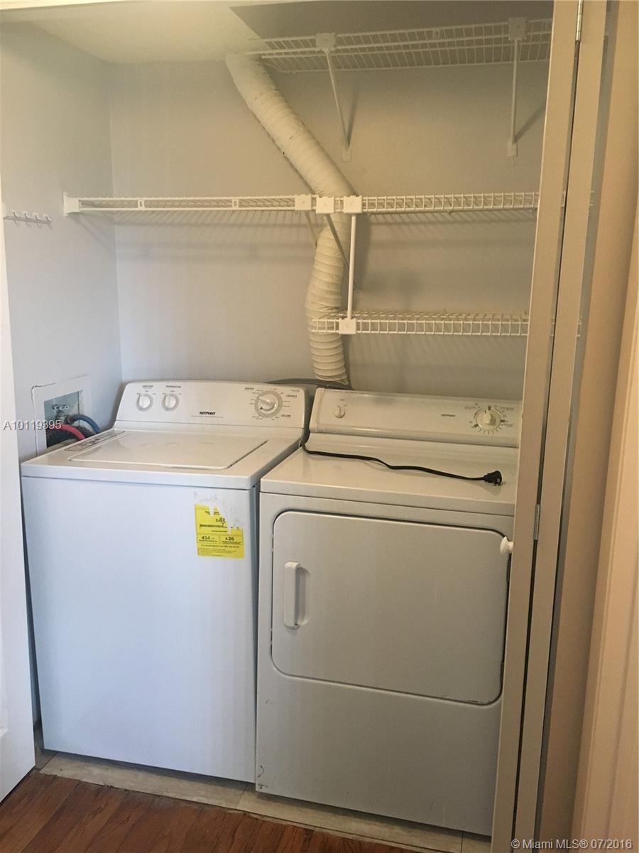 Lakeshore At University P - Residential Lease