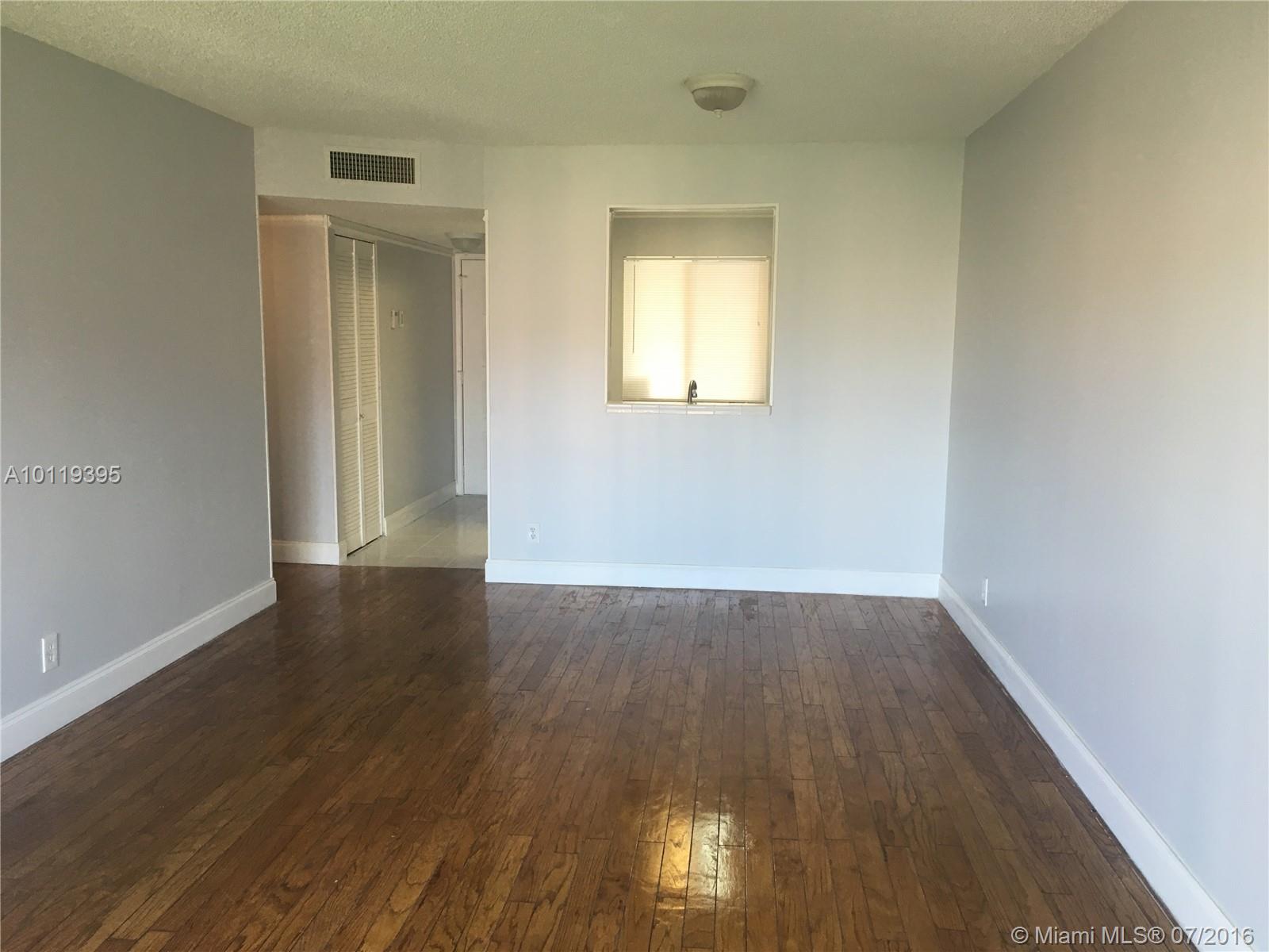 Lakeshore At University P - Residential Lease