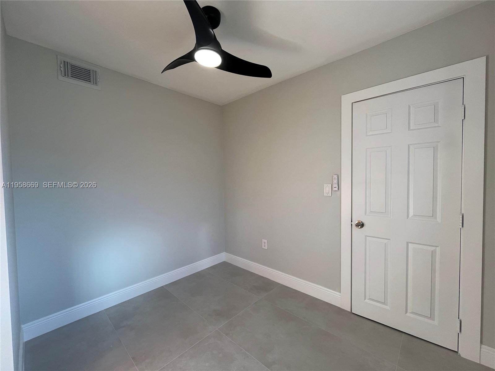 COOPER ESTATES SEC 1 - Residential Lease