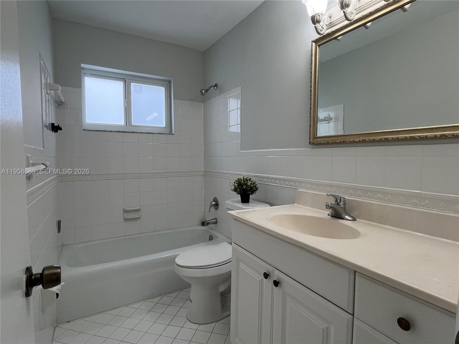 COOPER ESTATES SEC 1 - Residential Lease