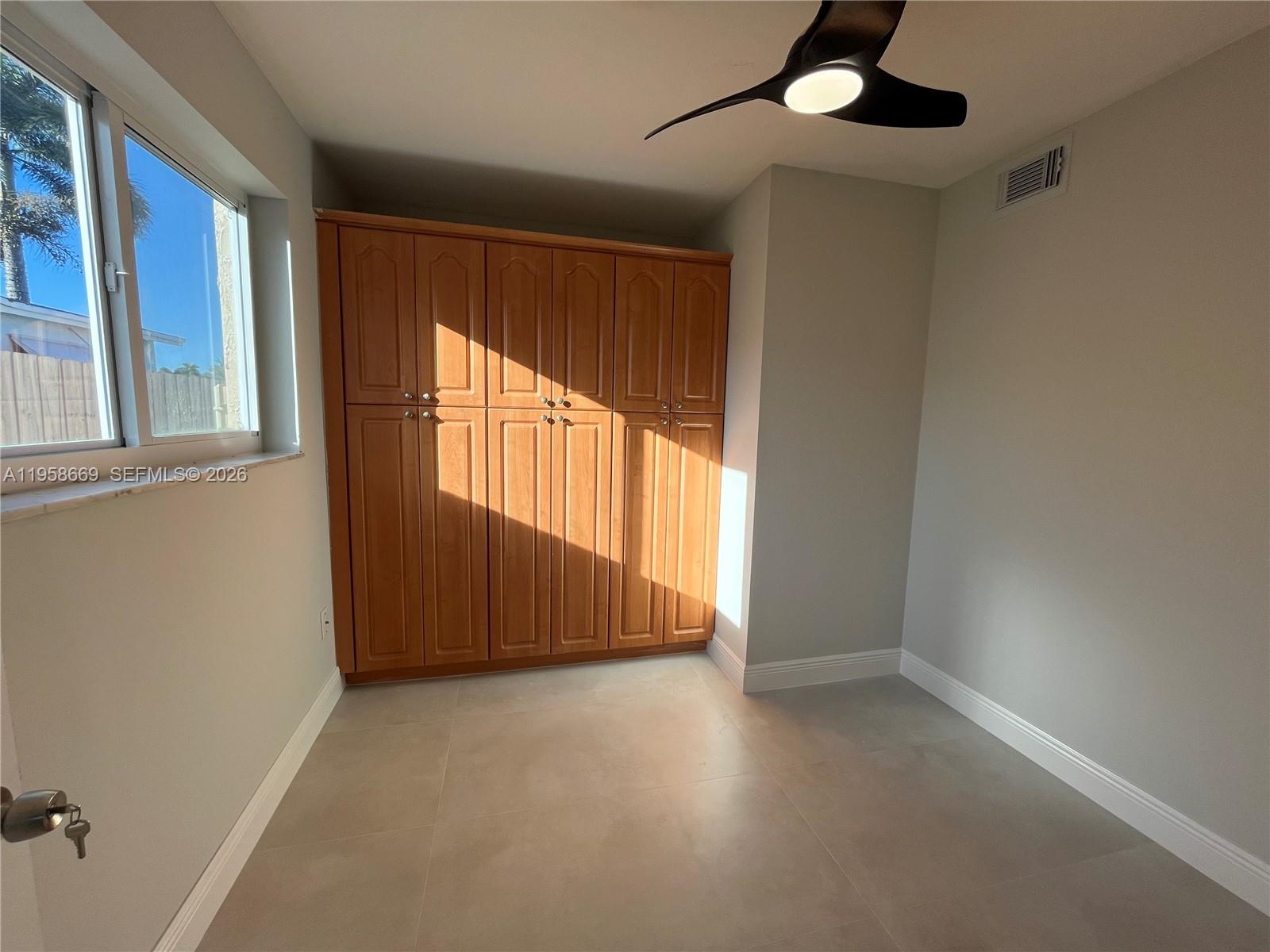 COOPER ESTATES SEC 1 - Residential Lease