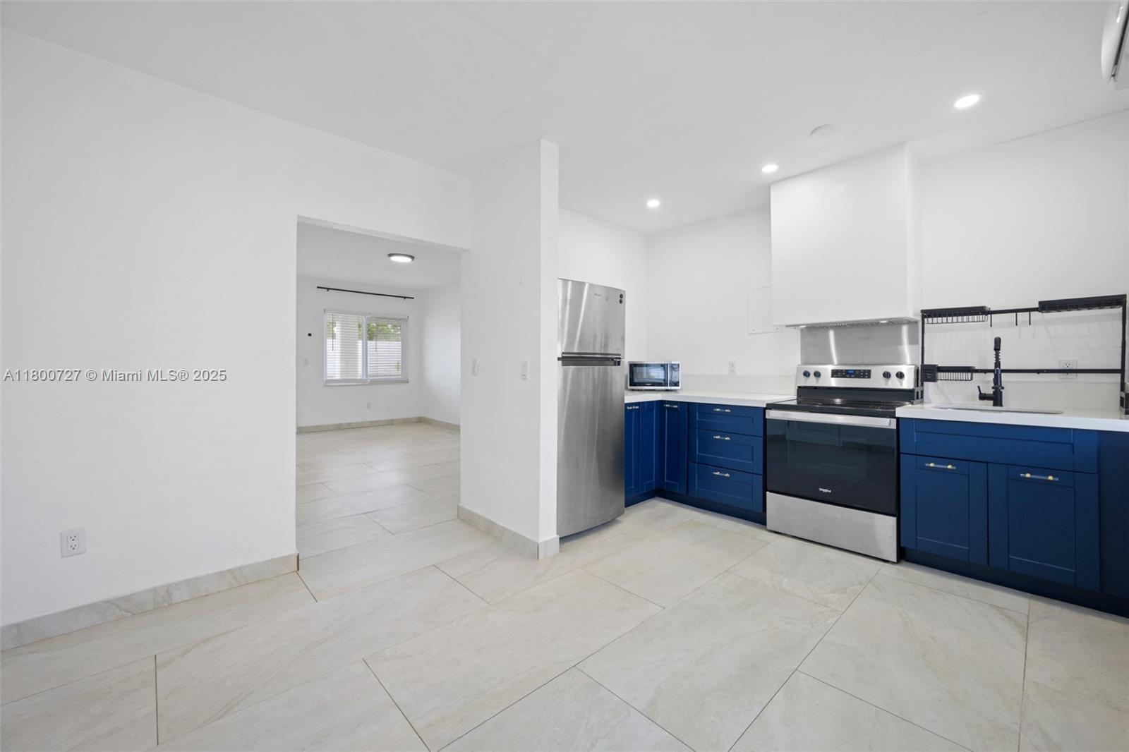 Rental Property at 550 Ne 82nd Ter 5, Miami, Broward County, Florida - Bedrooms: 1 
Bathrooms: 1  - $1,900 MO.