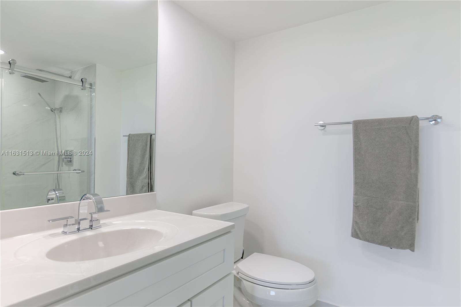 WATERS EDGE TOWERS CONDO - Residential