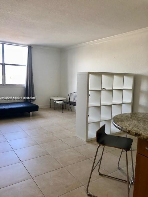 401 BLU OF NORTH BEACH CO - Residential Lease