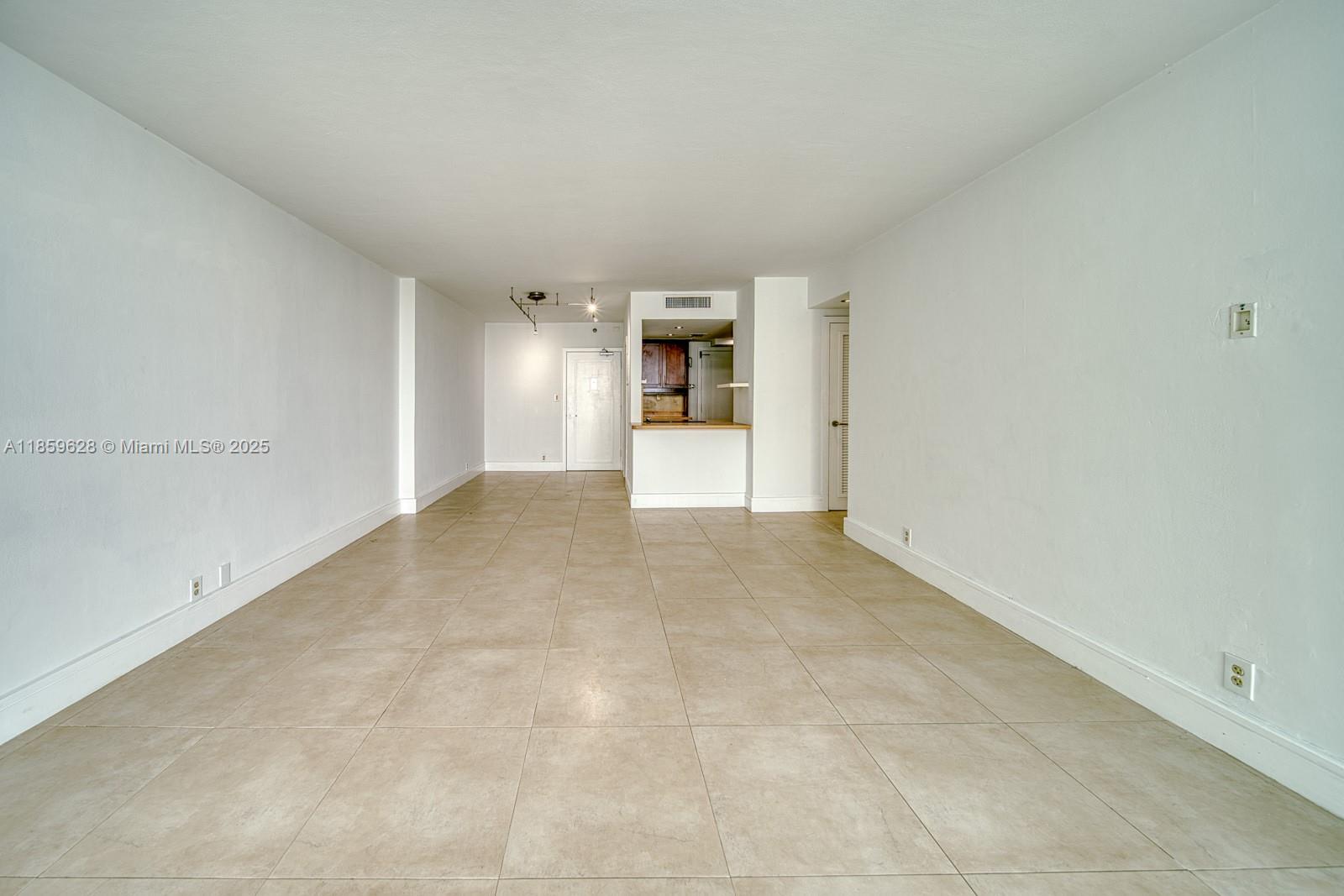 MIRADOR 1000 CONDO - Residential