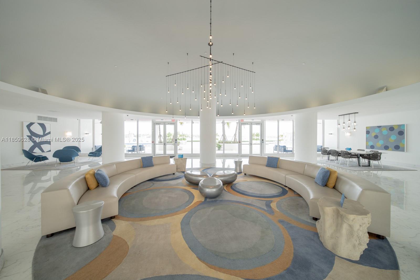 MIRADOR 1000 CONDO - Residential