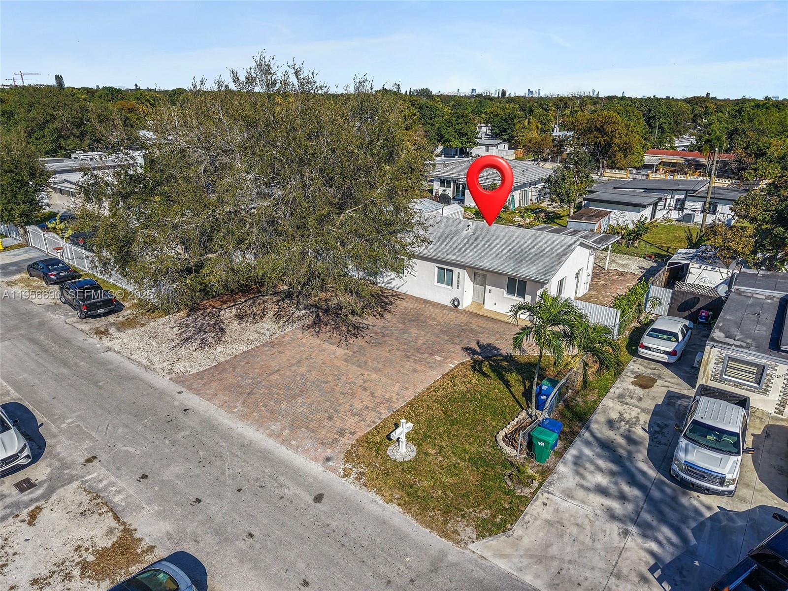 NICHOLS GOLF ESTATES - Residential