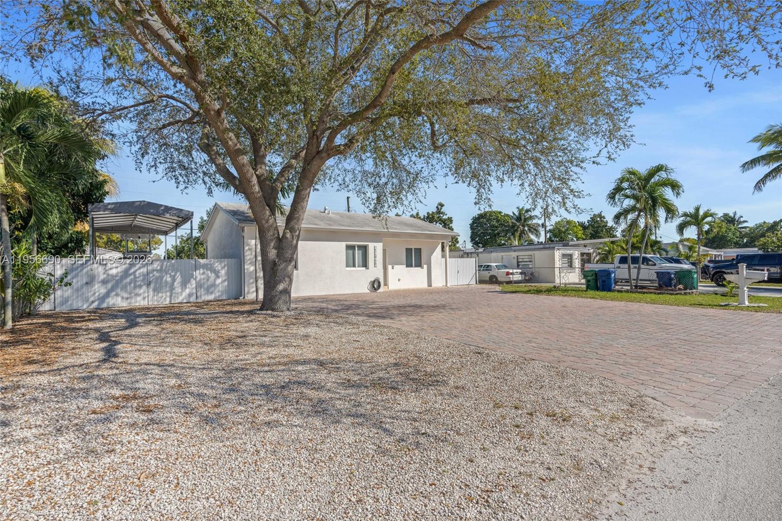 NICHOLS GOLF ESTATES - Residential