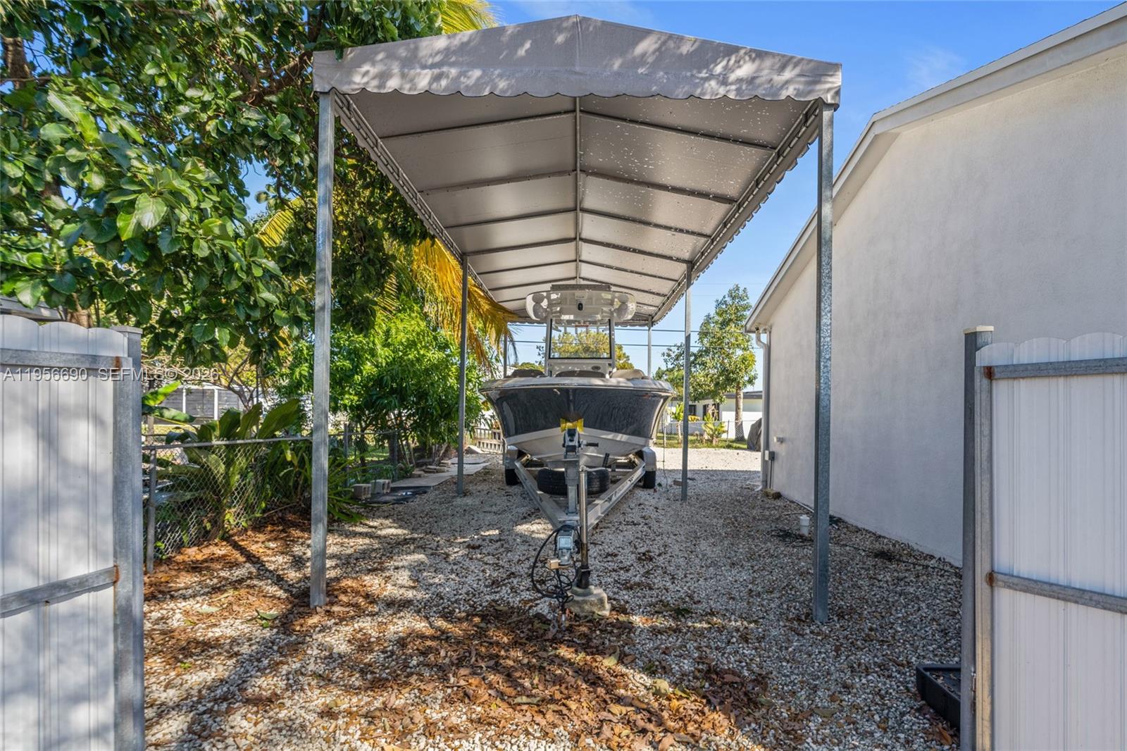 NICHOLS GOLF ESTATES - Residential