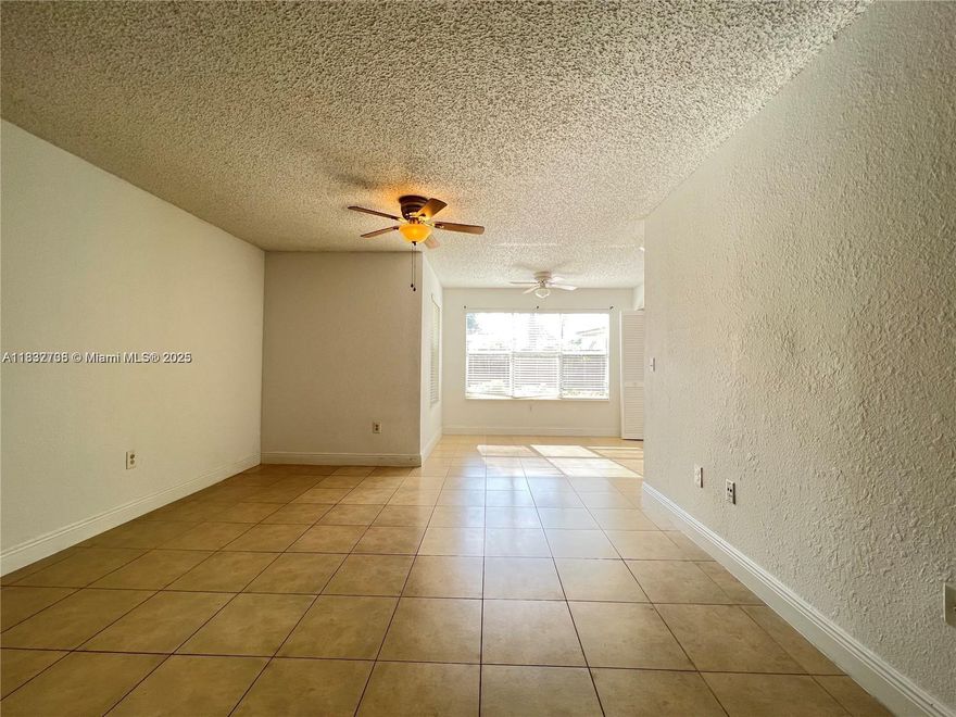GREAT LOCATION IN THE HEART OF PALM BEACH, CLOSE TO PALM BEACH OUTLETS AND BEACHES, GREAT FOR INVESTORS, UNIT IS CURRENTLY RENTED until May 2026, paying $1950. New washer 2023 and cleaned a/c