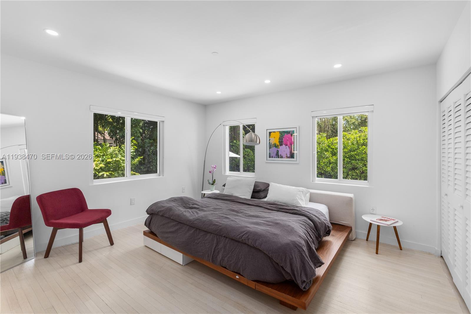 NORTH SHORE CREST - Residential