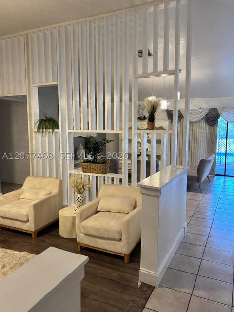 Tiny photo for 913 NW 110th Ln, Coral Springs, FL 33071 (MLS # A12077468)