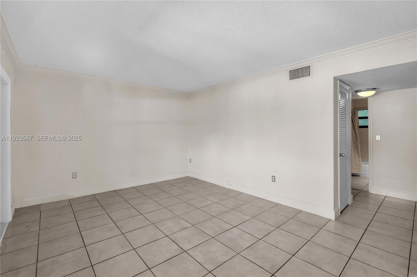 CHATEAU GROVE CONDO - Residential Lease
