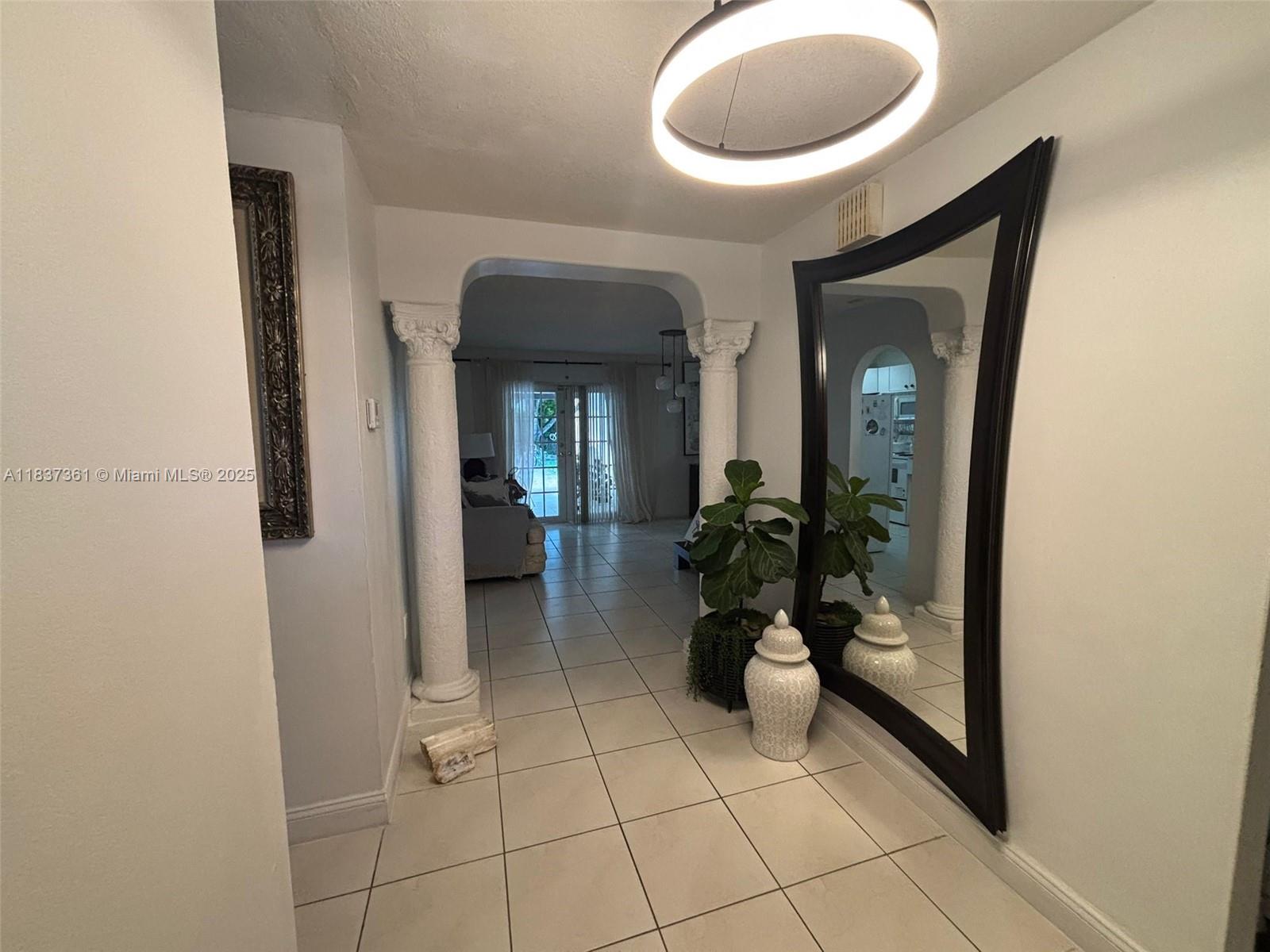 14351 SW 71st Ln, Miami, FL, 33183/$850,000 4 14351 SW 71st Ln
