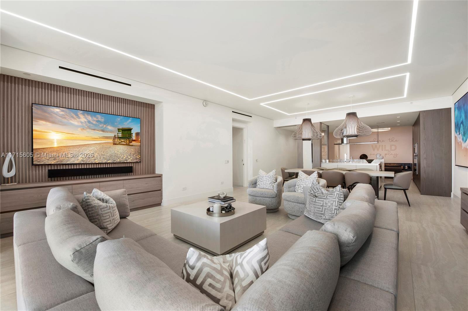 Turnberry Ocean Club - Residential