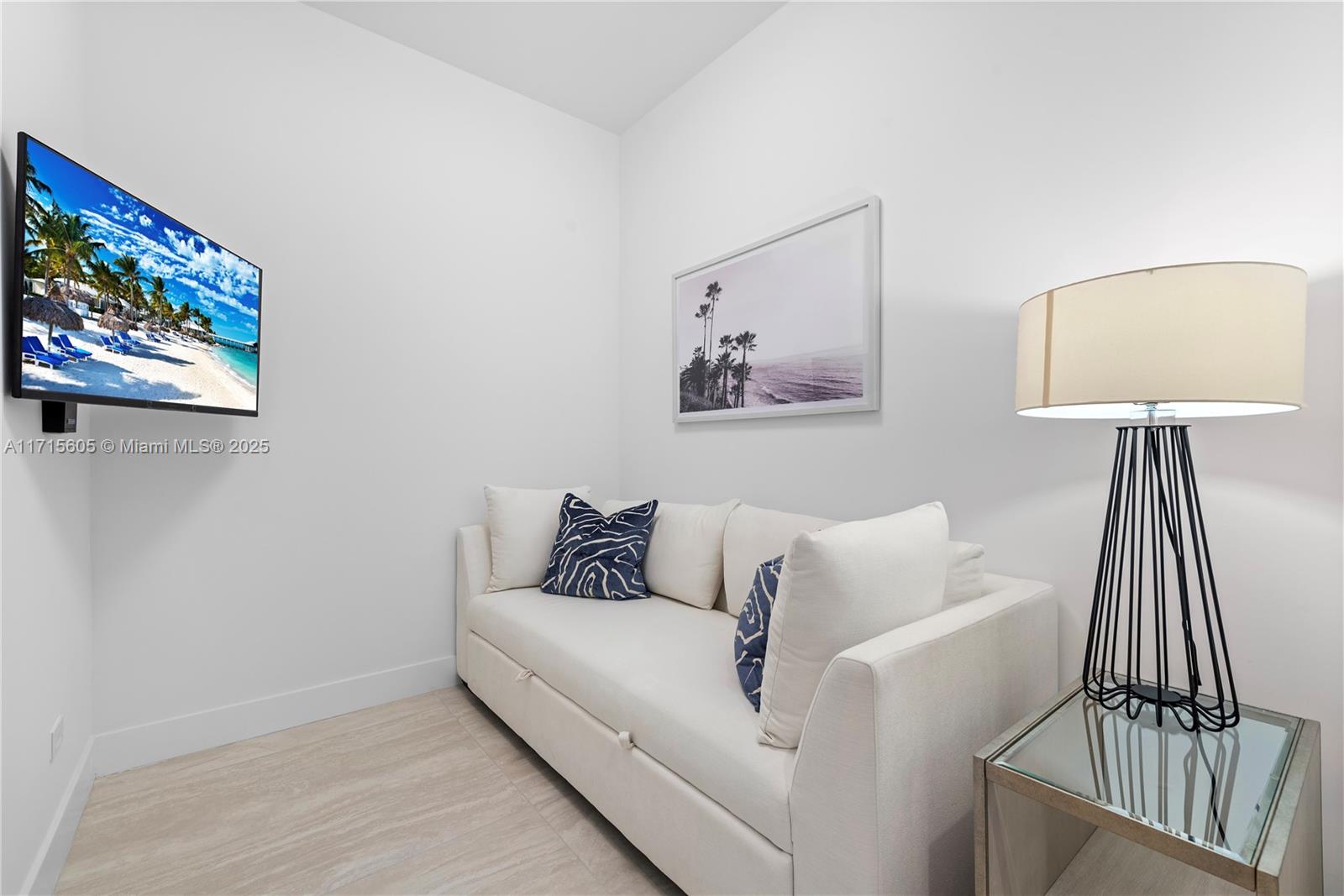 Turnberry Ocean Club - Residential
