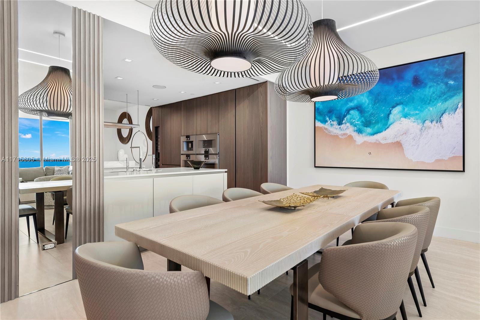 Turnberry Ocean Club - Residential