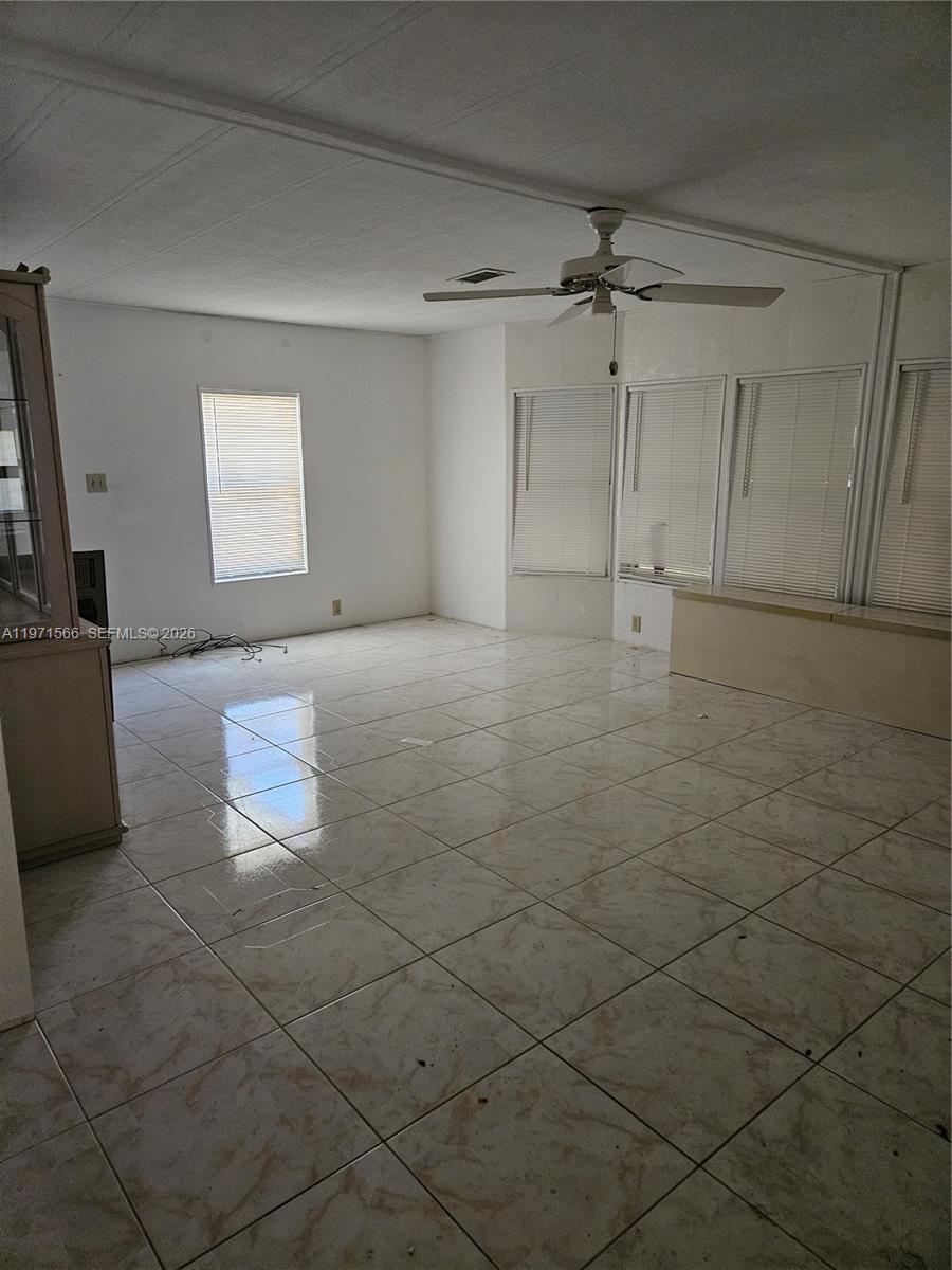 HIGHLAND MEADOWS ESTATES - Residential