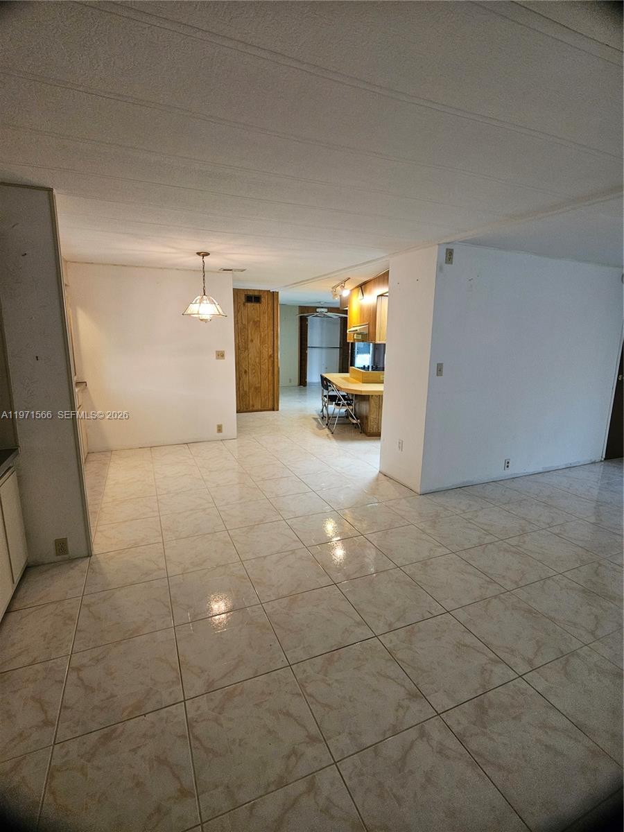 HIGHLAND MEADOWS ESTATES - Residential