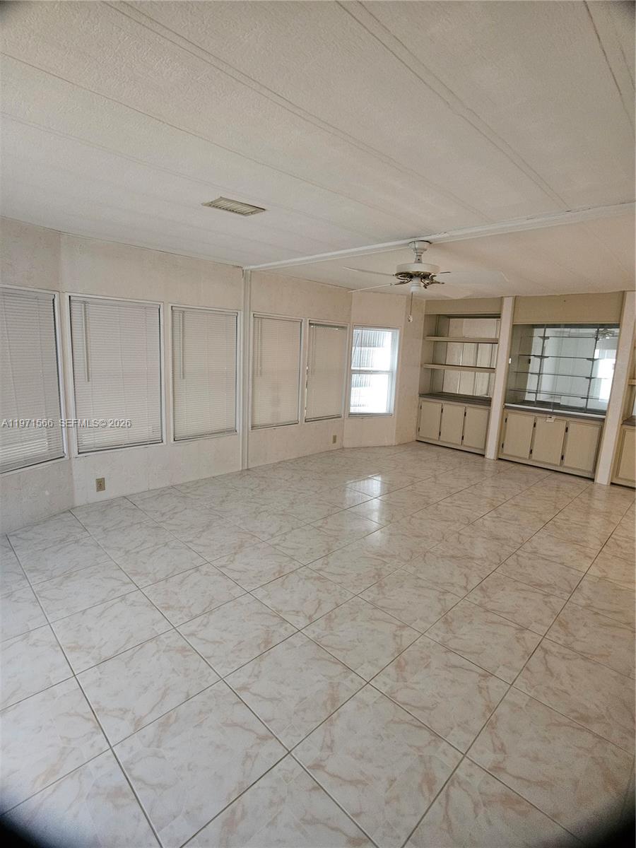 HIGHLAND MEADOWS ESTATES - Residential