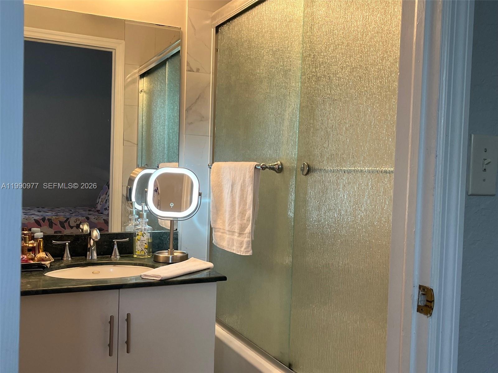 VILLAS DE TUSCANY CONDO - Residential Lease