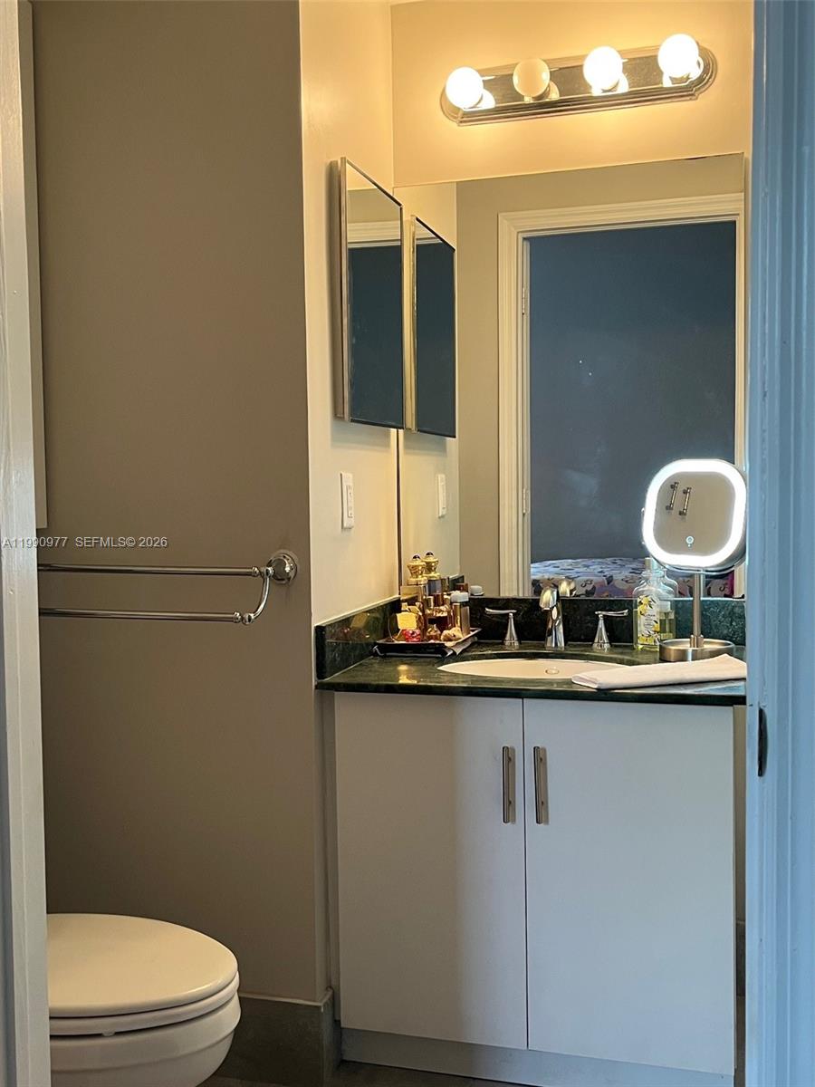 VILLAS DE TUSCANY CONDO - Residential Lease