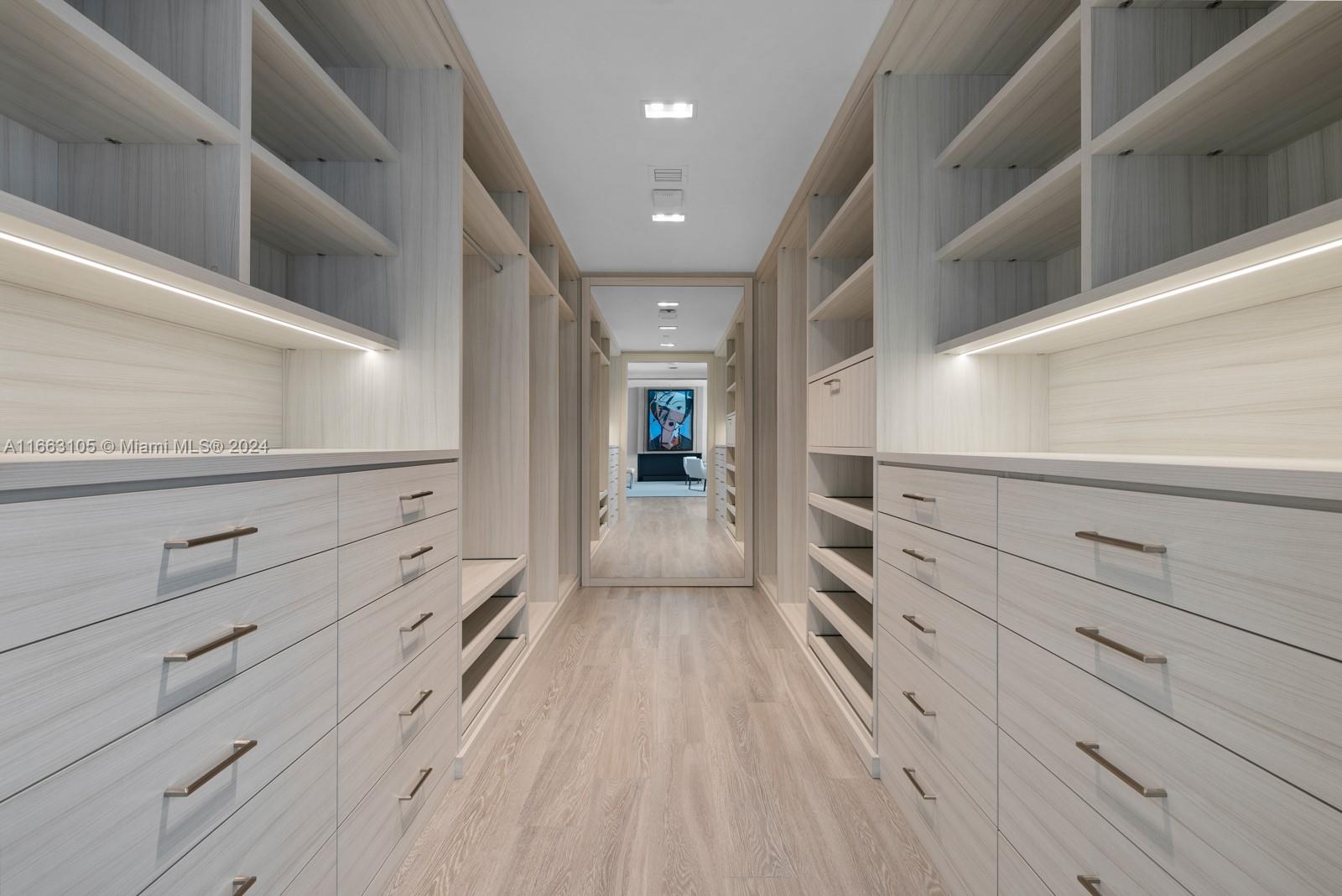 OCEANA BAL HARBOUR CONDO - Residential