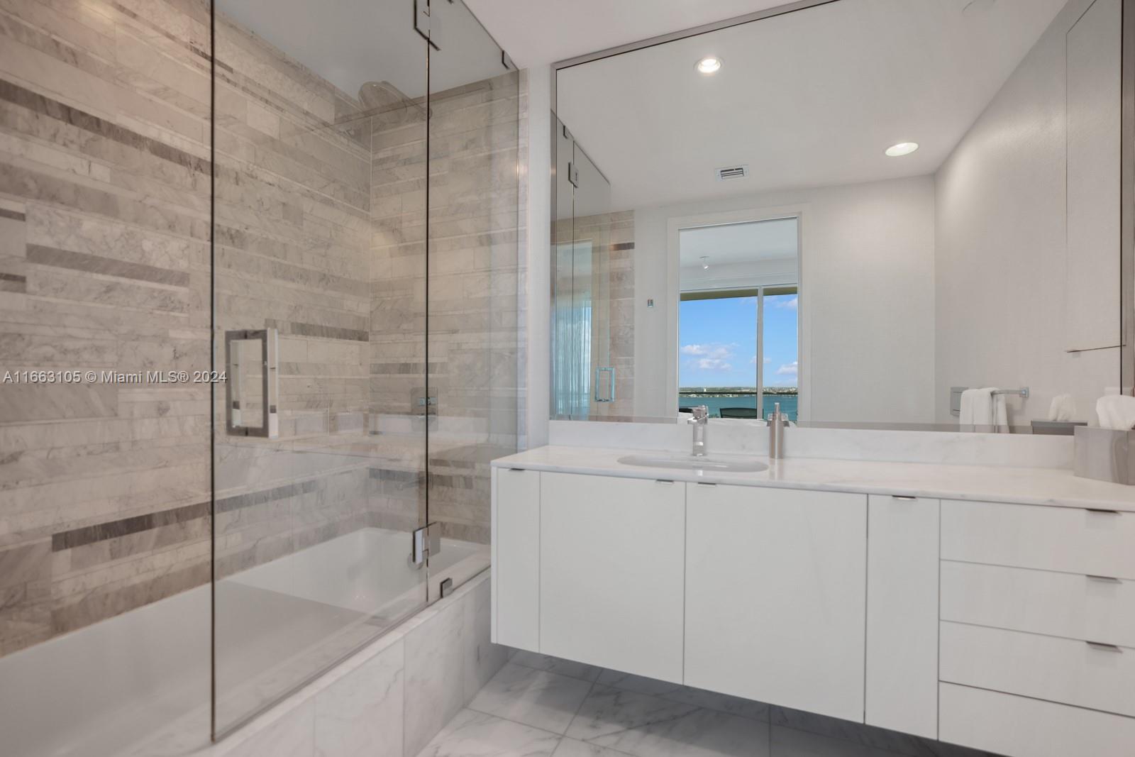 OCEANA BAL HARBOUR CONDO - Residential