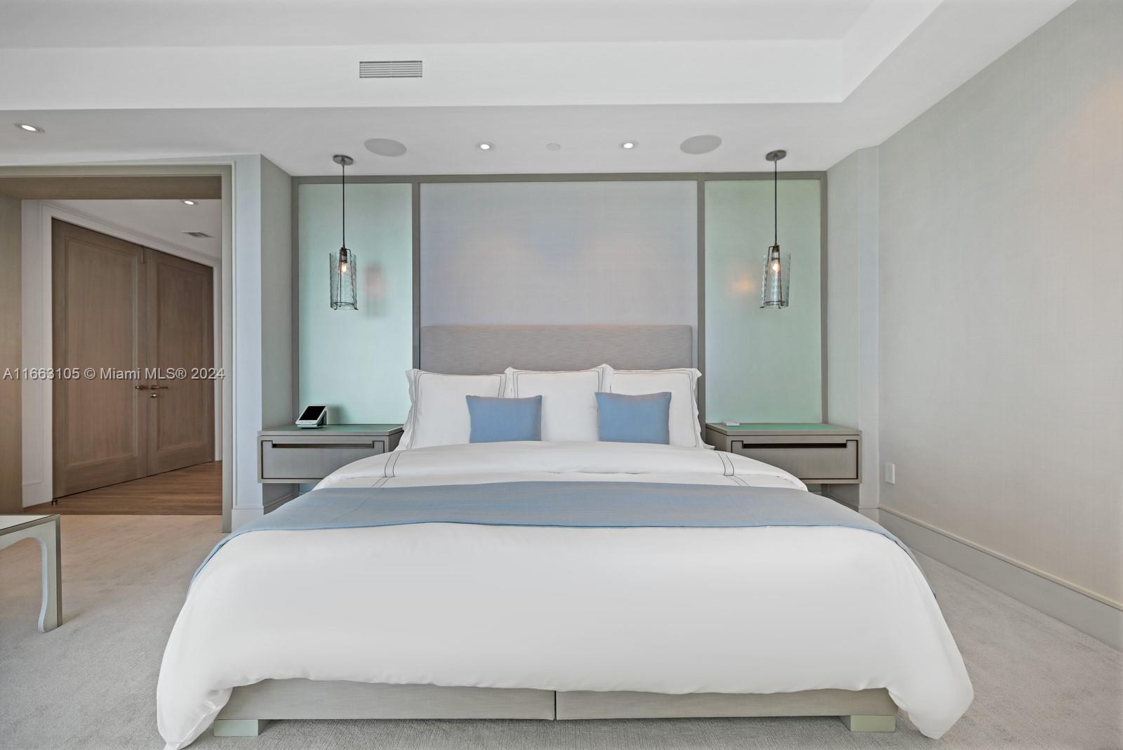 OCEANA BAL HARBOUR CONDO - Residential