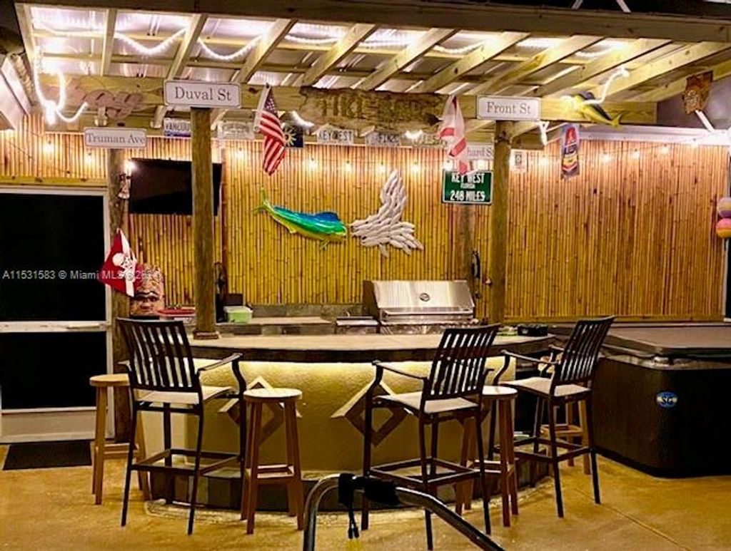 Photo of 148 Jones Creek Dr, Jupiter, FL 33458 (MLS # A11531583)