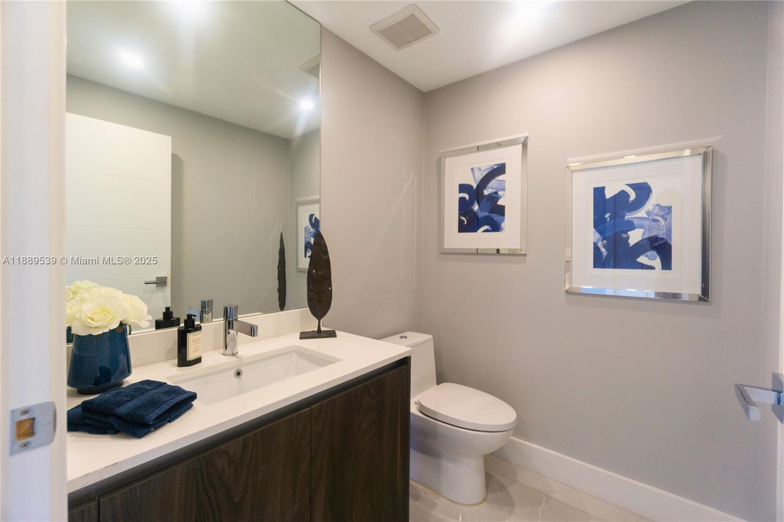 ONE PARAISO CONDO - Residential Lease