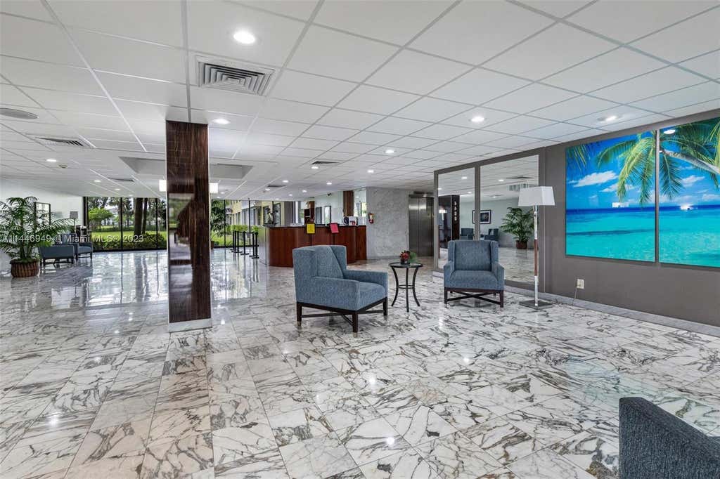 Photo of 4400 Hillcrest Dr #903B, Hollywood, FL 33021 (MLS # A11446949)