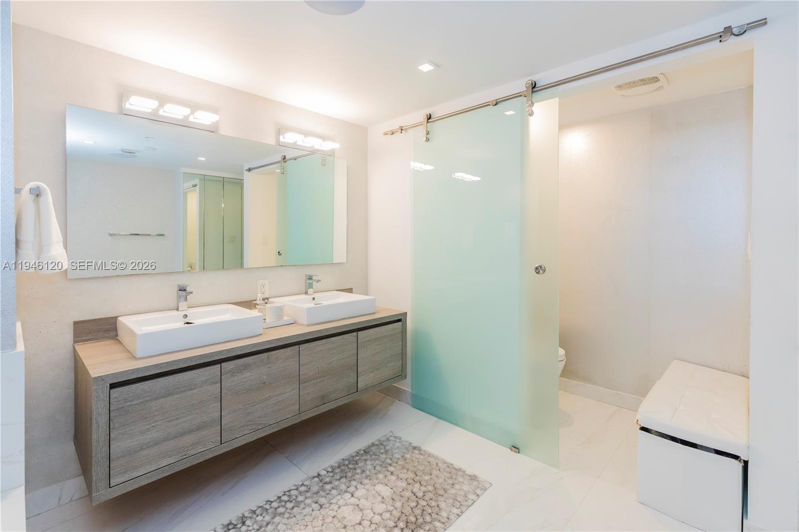 400 SUNNY ISLES CONDO WES - Residential