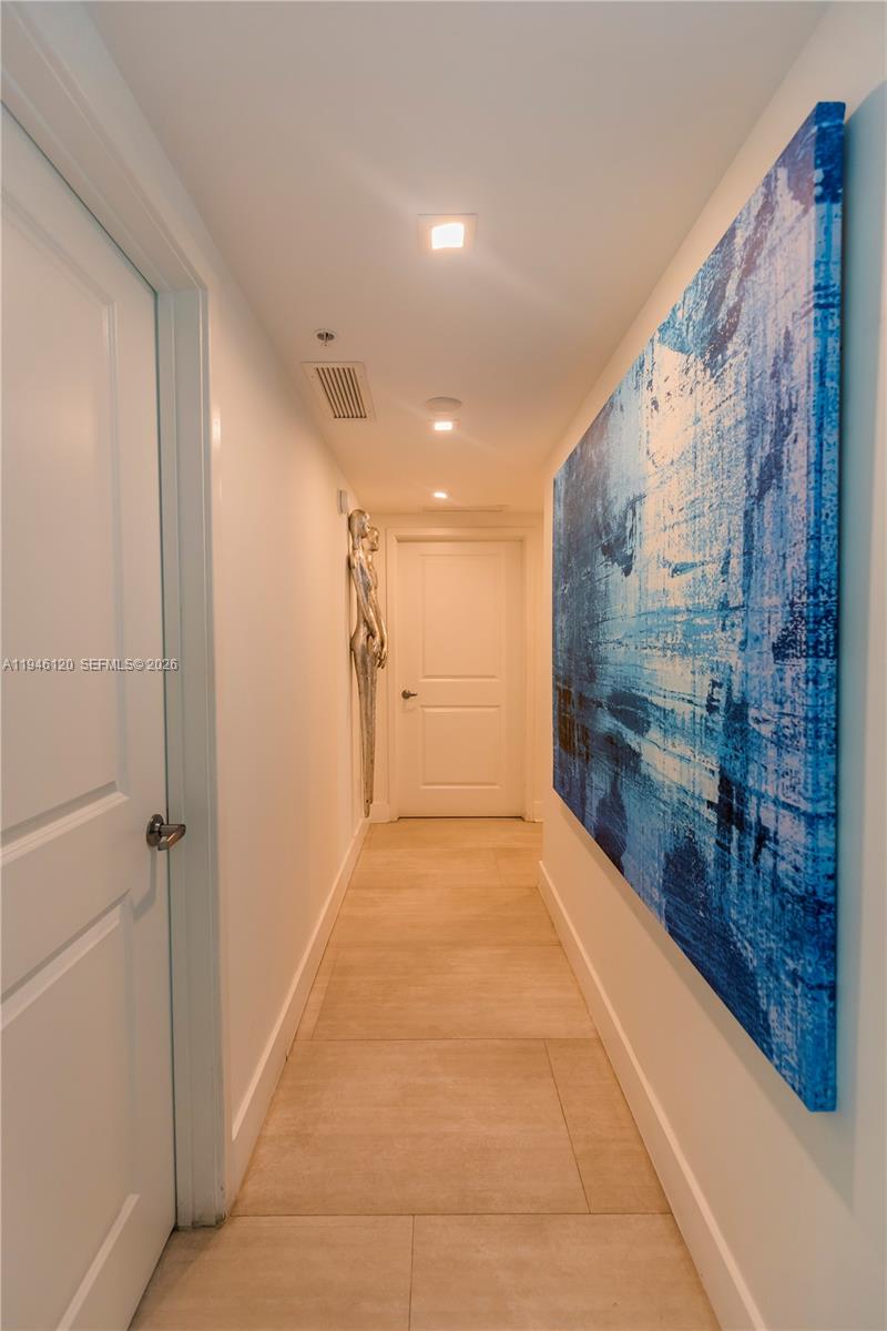 400 SUNNY ISLES CONDO WES - Residential