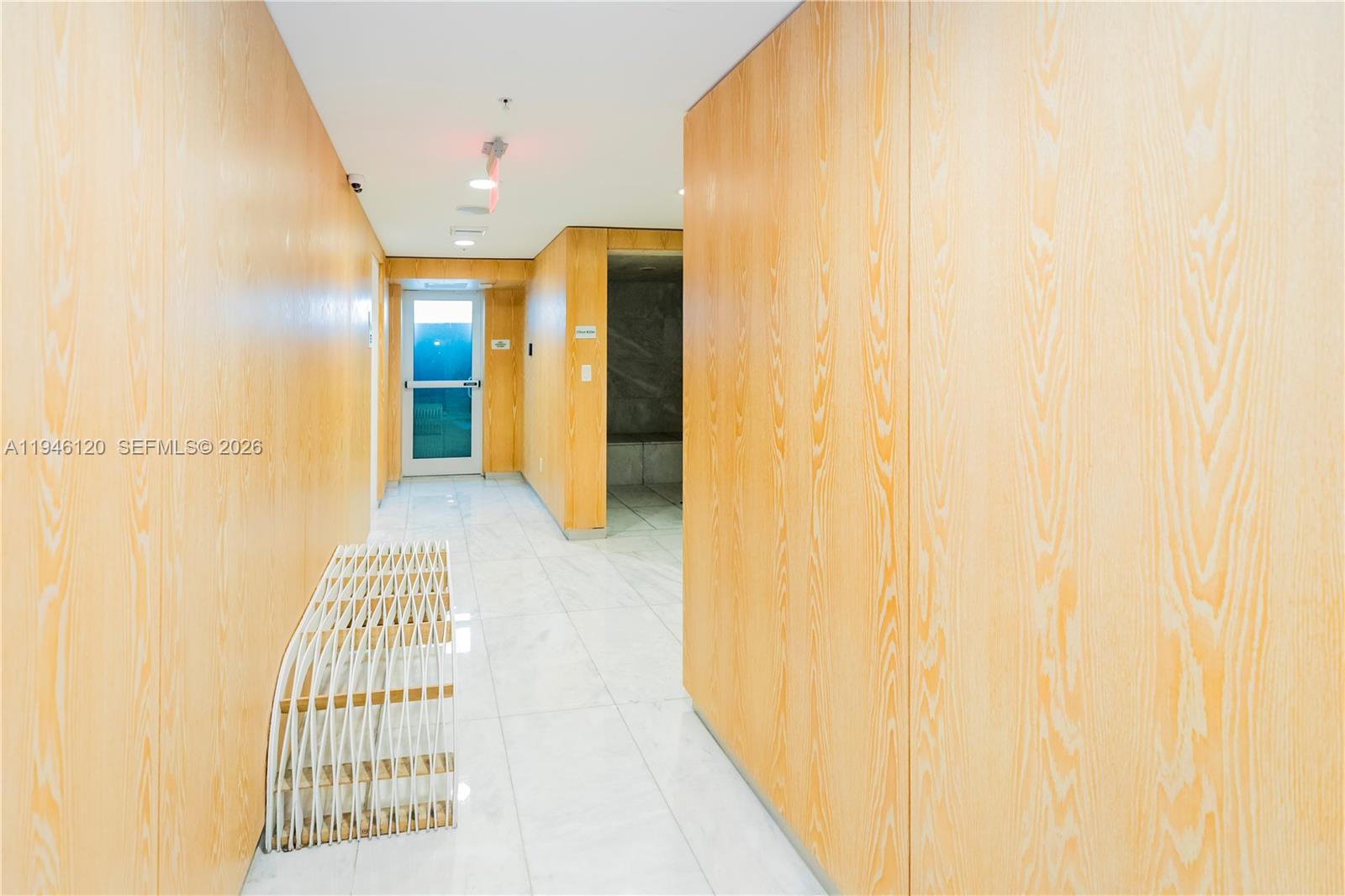 400 SUNNY ISLES CONDO WES - Residential