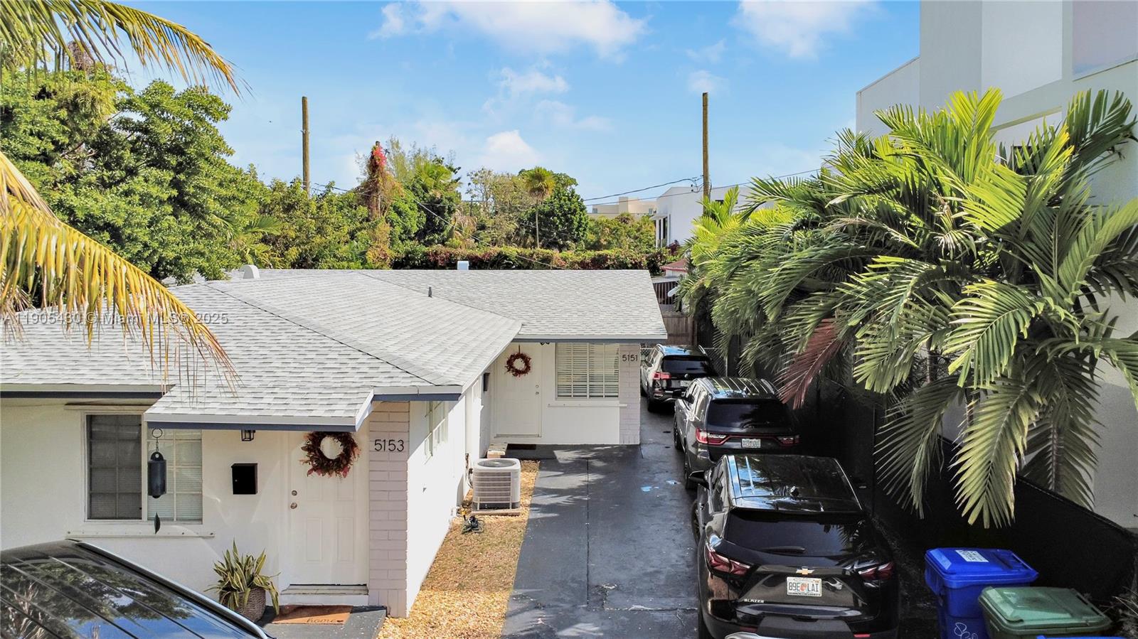 ALTA VISTA - Residential Lease