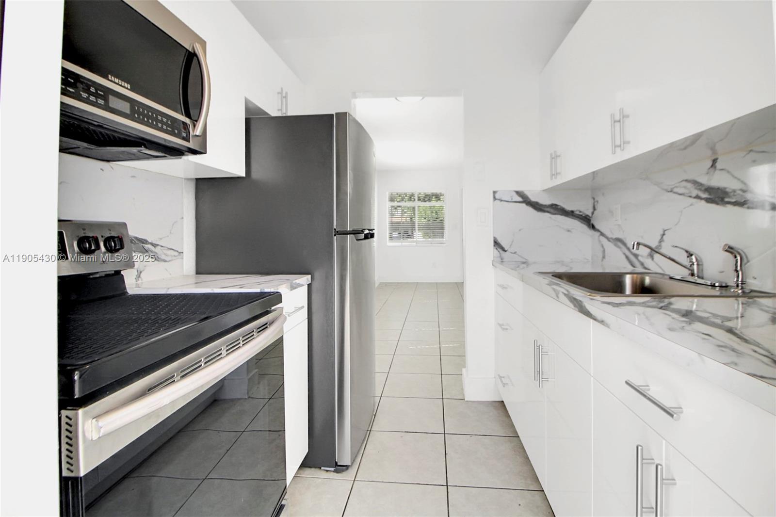 ALTA VISTA - Residential Lease