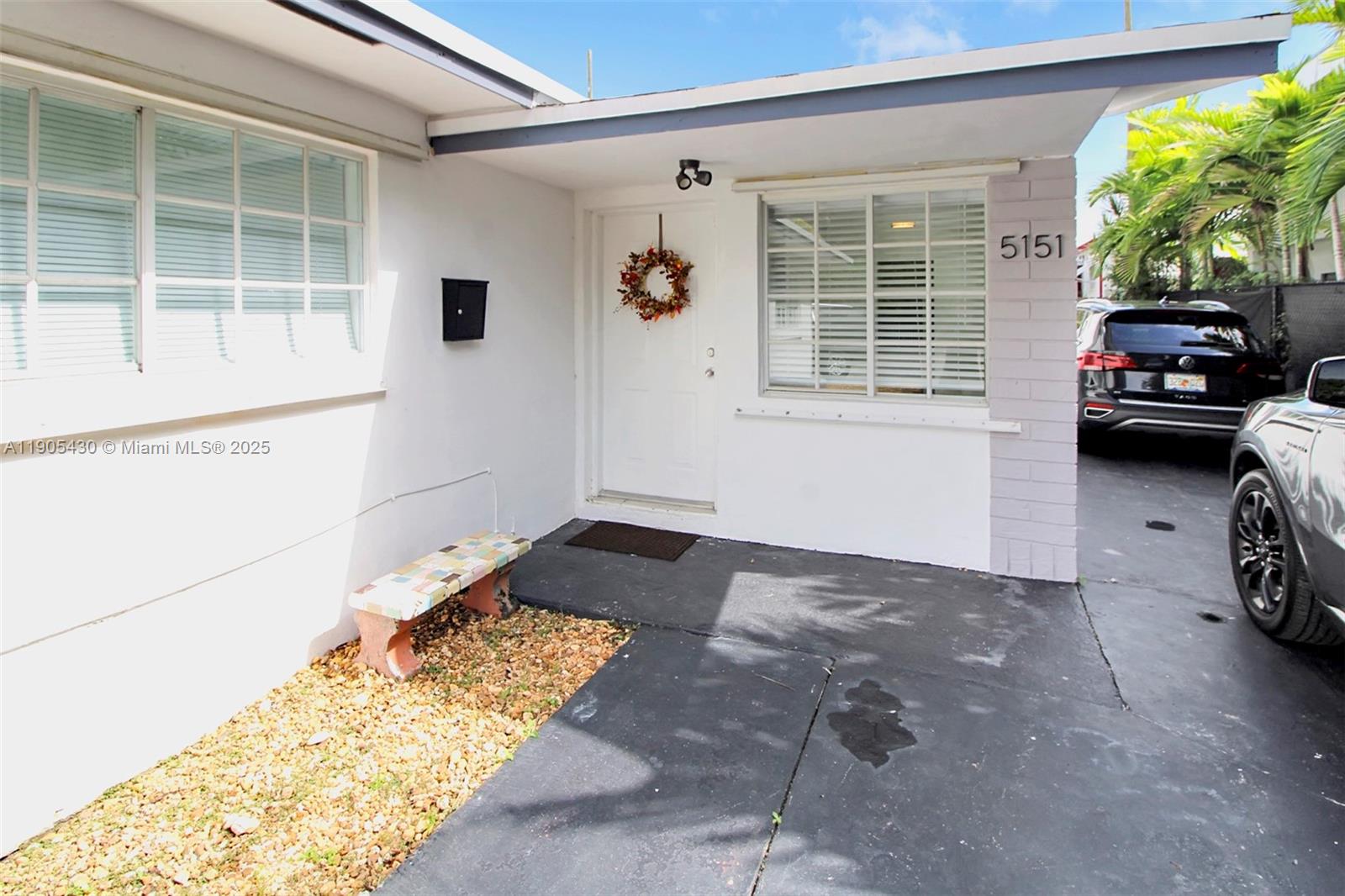 ALTA VISTA - Residential Lease