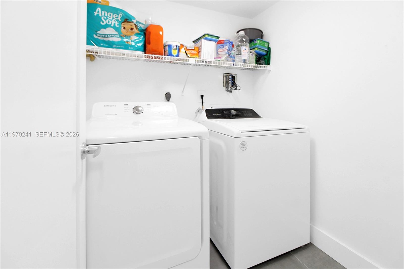 KENLAND BEND NORTH CONDO - Residential