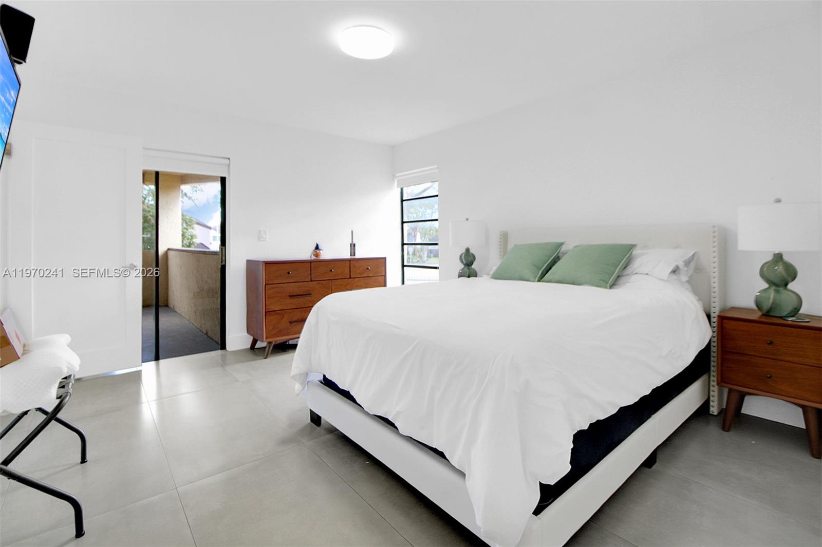 KENLAND BEND NORTH CONDO - Residential