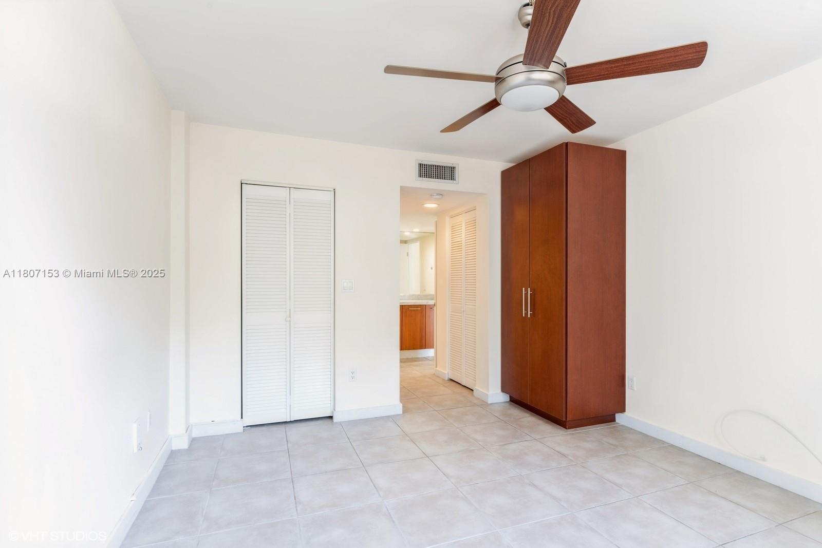NIRVANA CONDO NO THREE CO - Residential