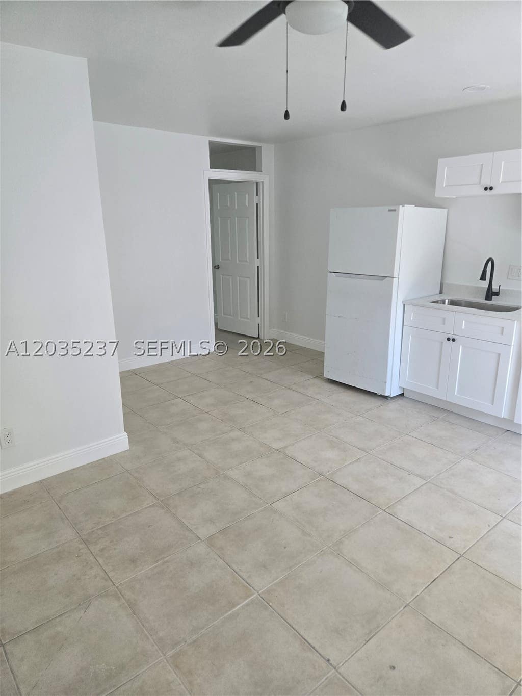 Photo of Hollywood, FL 33020 (MLS # A12035237)