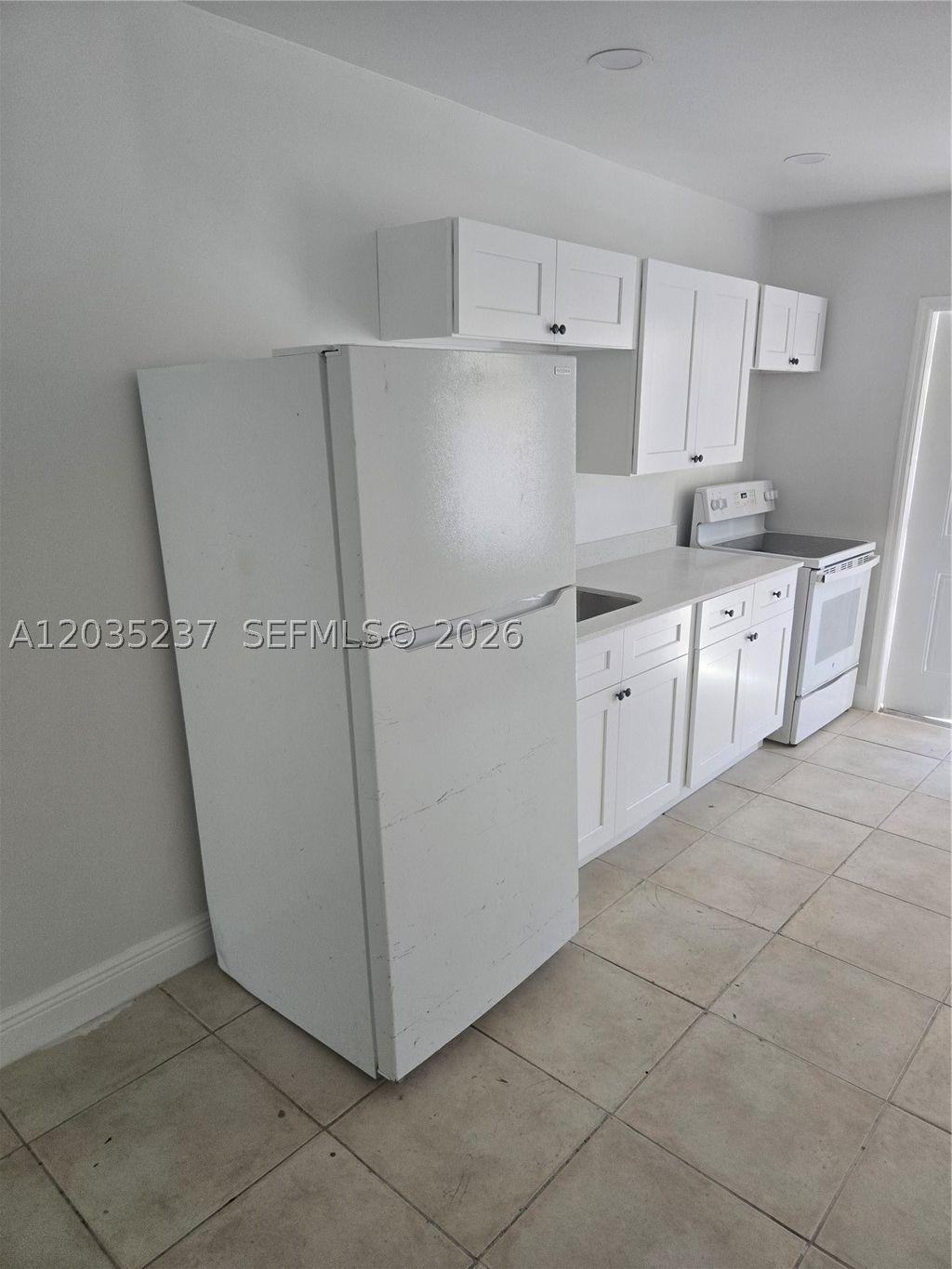Photo of Hollywood, FL 33020 (MLS # A12035237)