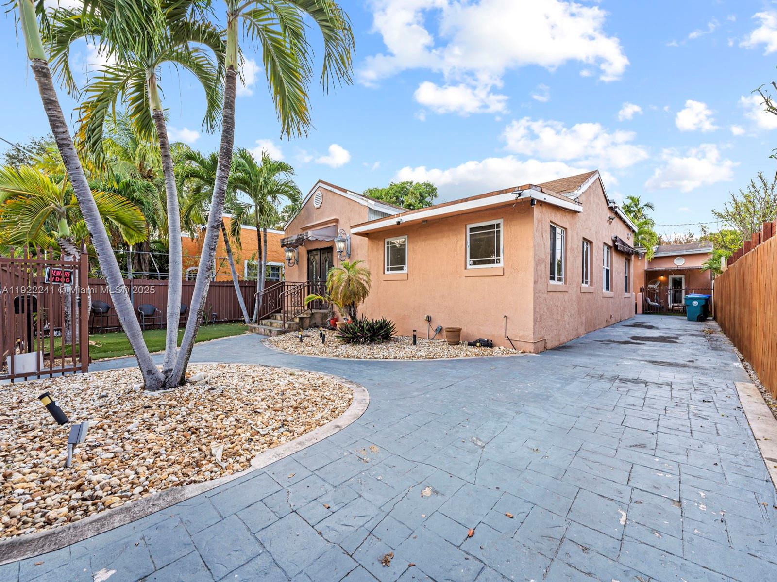 SHADOWLAWN EXTENSION SUB - Residential
