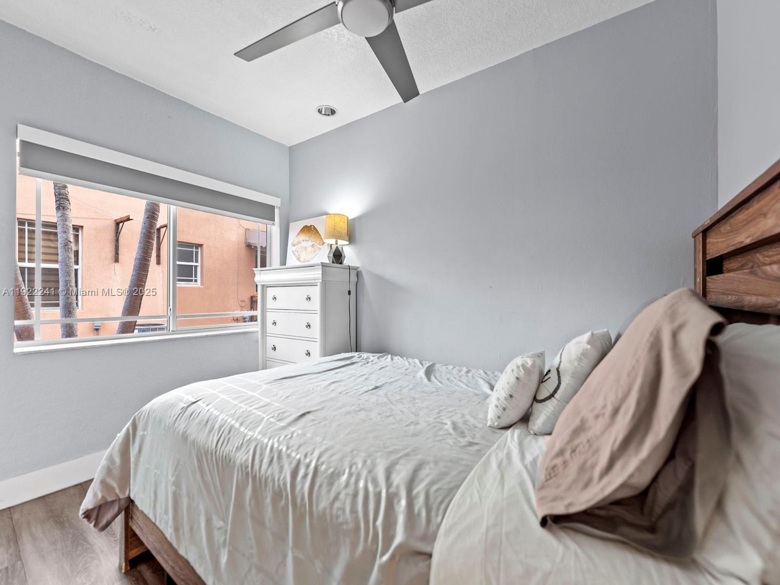 SHADOWLAWN EXTENSION SUB - Residential