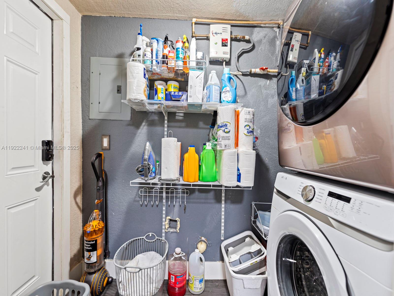 SHADOWLAWN EXTENSION SUB - Residential