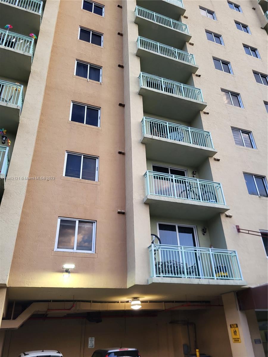 CORAL PLAZA OF MIAMI COND - Residential