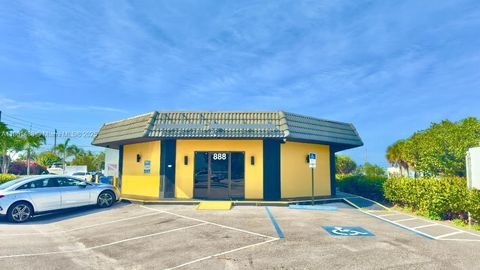 888 E Coast Ave Lantana FL 33462