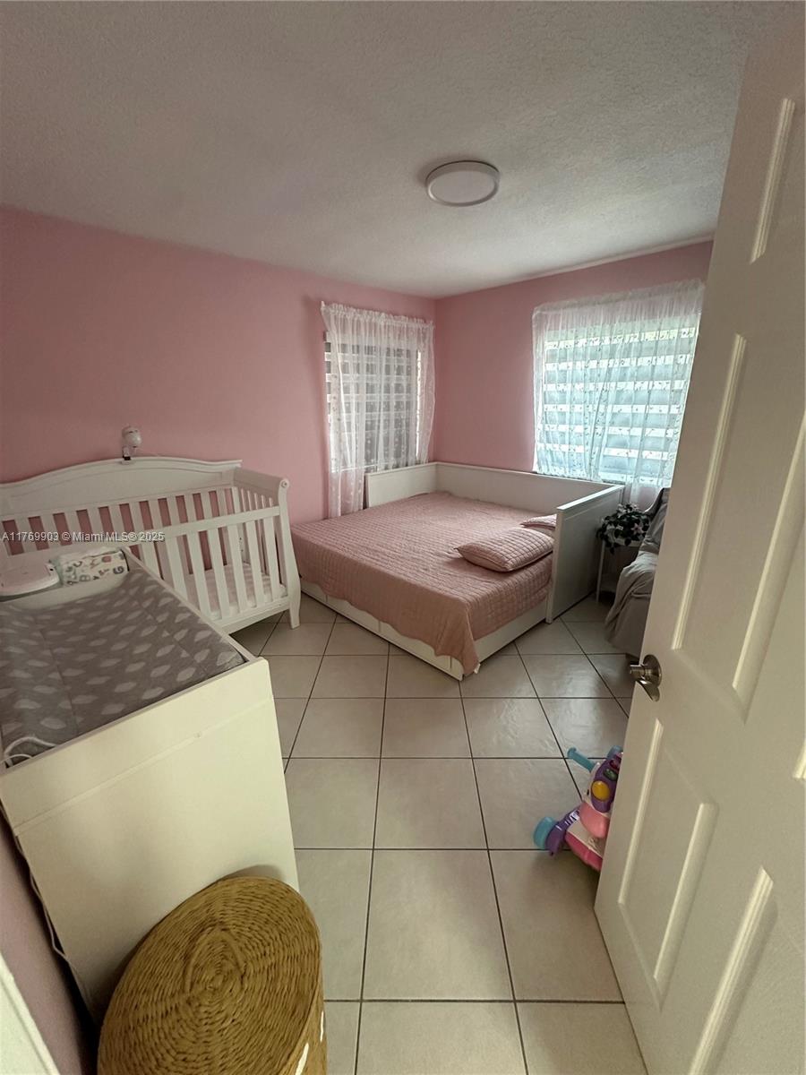 CRISTAL VILLAS CONDO - Residential