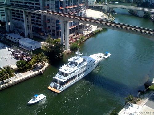 NEO VERTIKA CONDO - Residential Lease